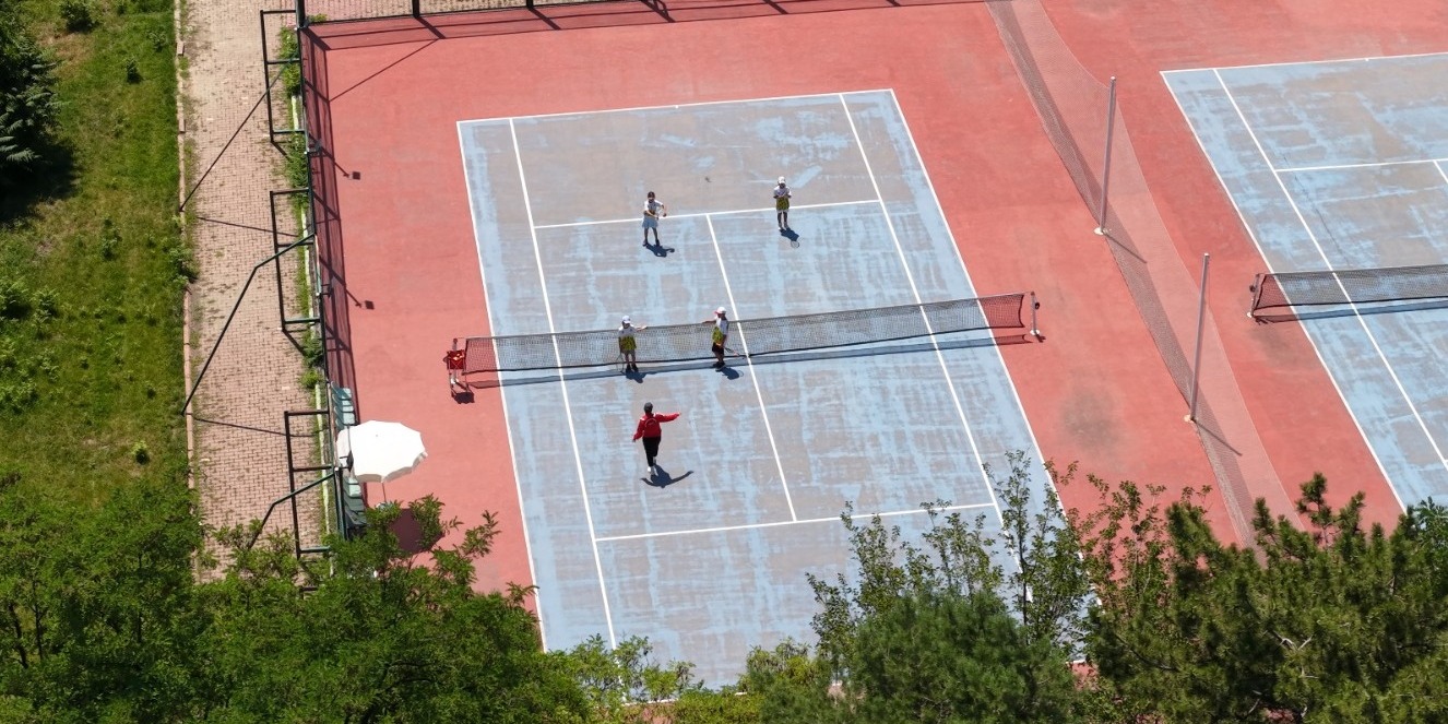 Büyükşehir’in yaz spor okullarına rekor katılım: 10 bin 500 çocuk sporla buluşuyor