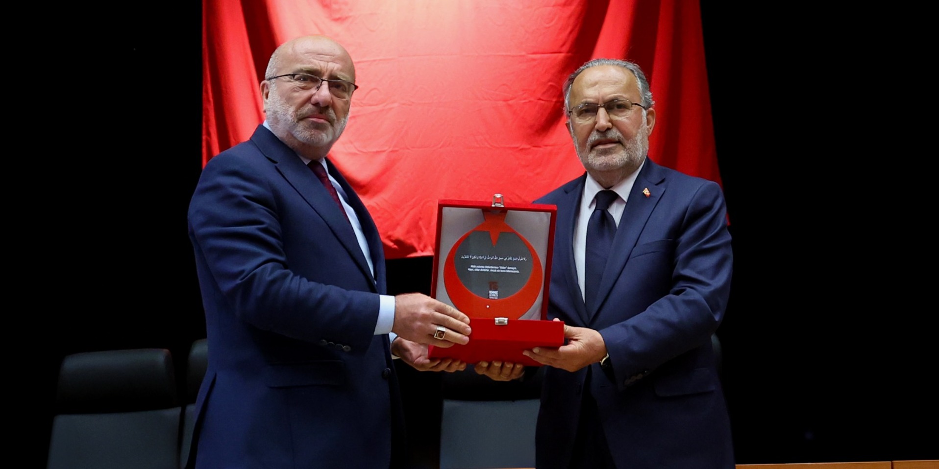 Kayü’de “Şanlı direnişin 10. yılında inancımız bir, duamız bir Türkiye” konulu program düzenlendi