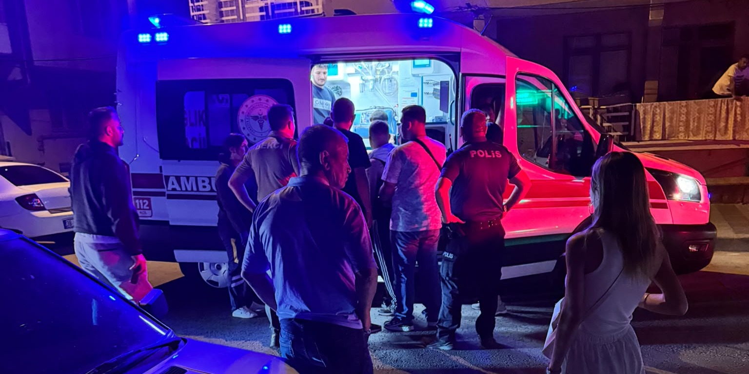 Kayseri'de bıçaklı kavgada birbirlerini yaraladılar