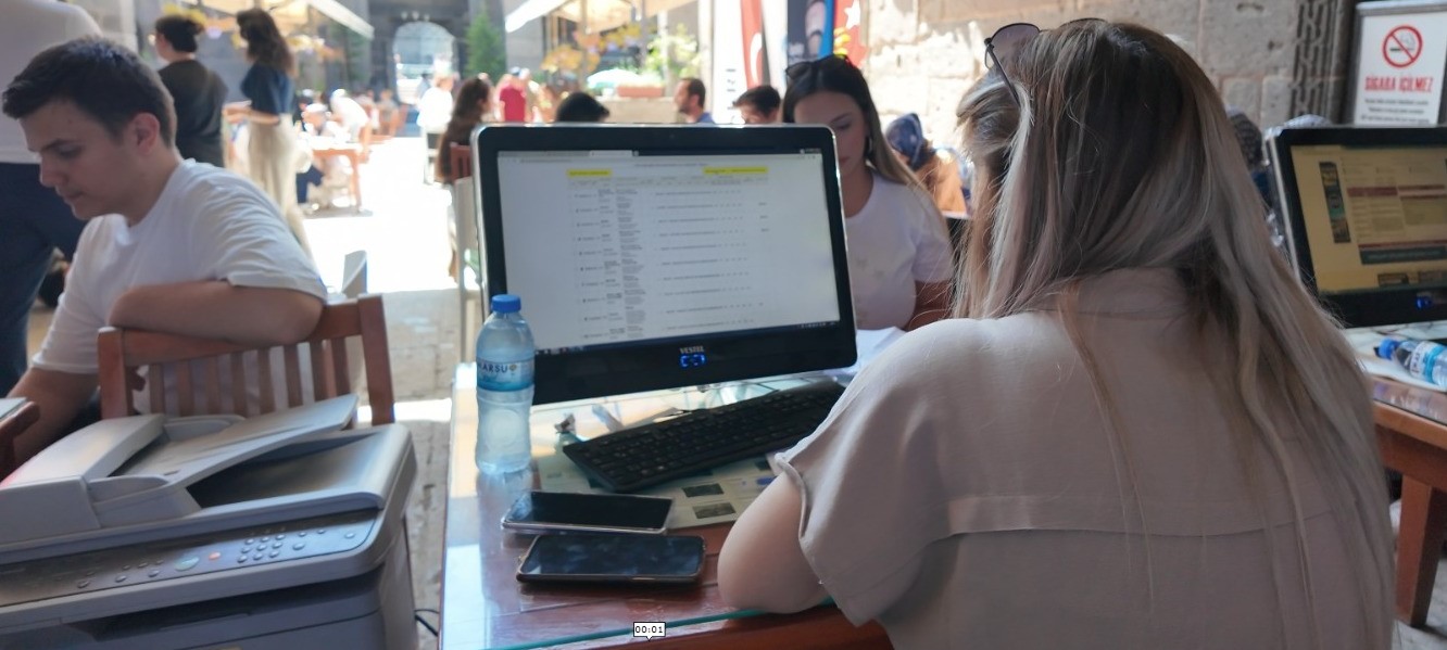 Büyükşehir aile akademisi'nden 2 bin 657 öğrenciye tercih danışmanlığı hizmeti