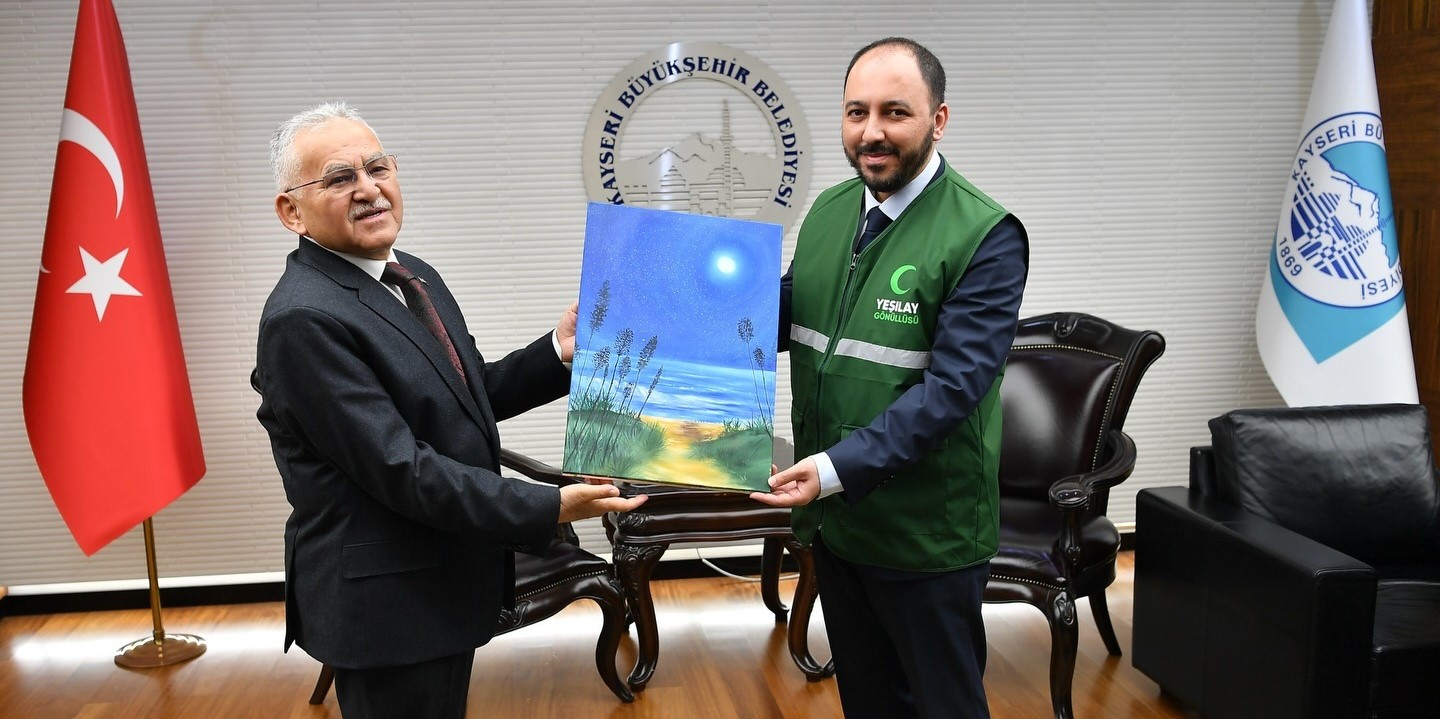 Kayseri Büyükşehir'den Yeşilay’a destek