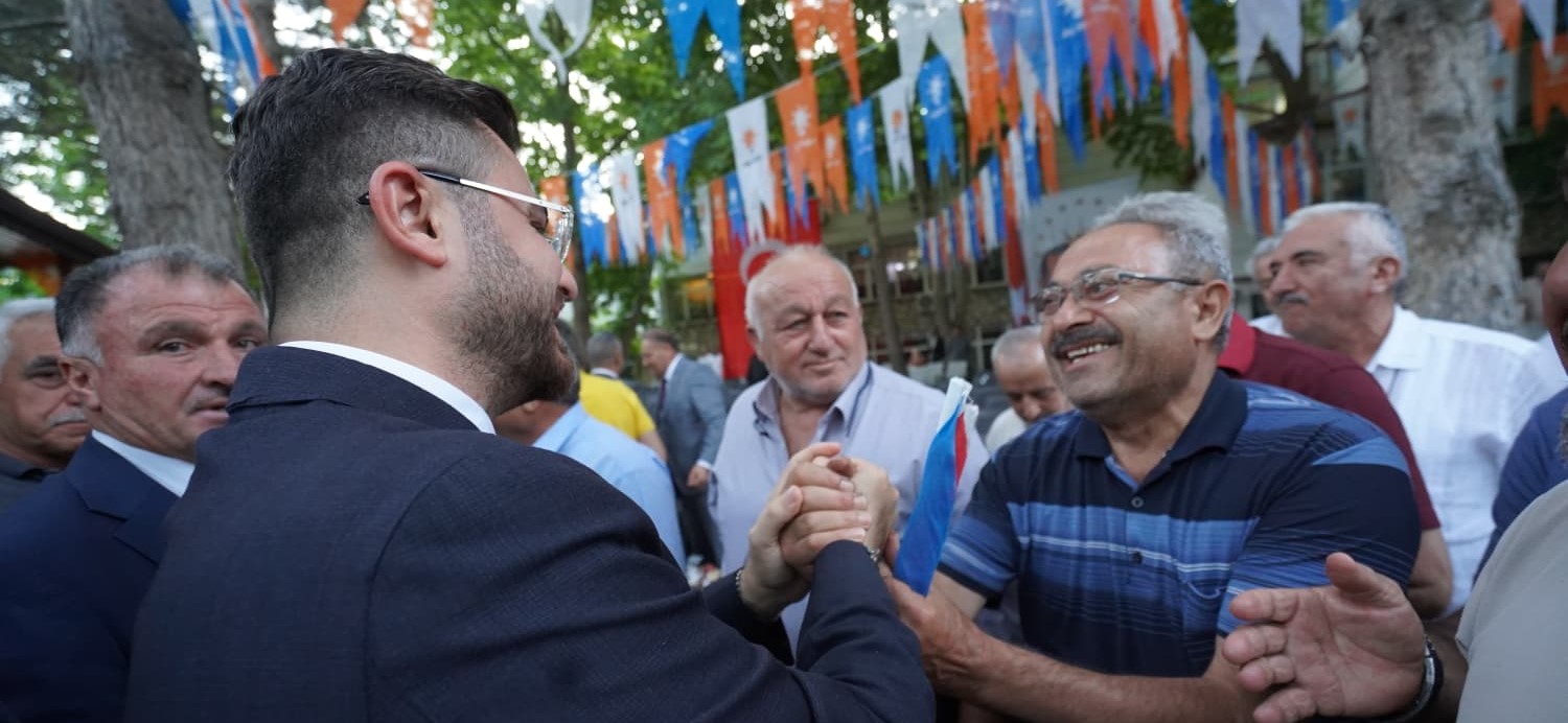 Yahyalı’da 3 partiden AK Parti’ye katılım