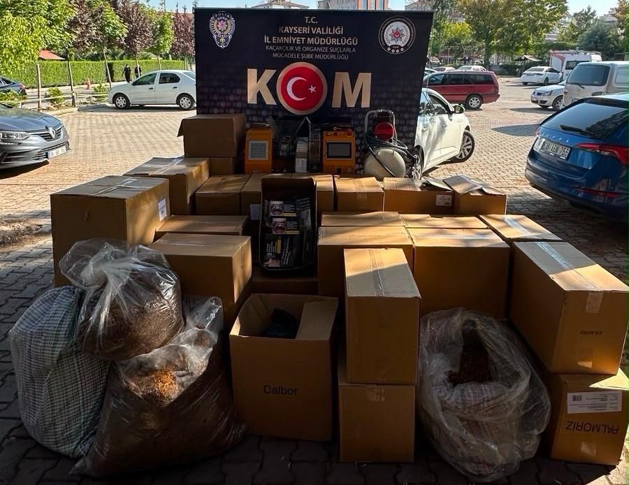 Kayseri’de sigara dolum operasyonu: 270 bin makaron ele geçirildi