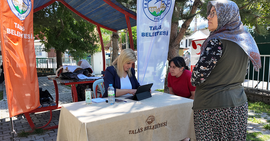 Talas’ta çocuklar kitapla, büyükler beyaz masa ile buluştu