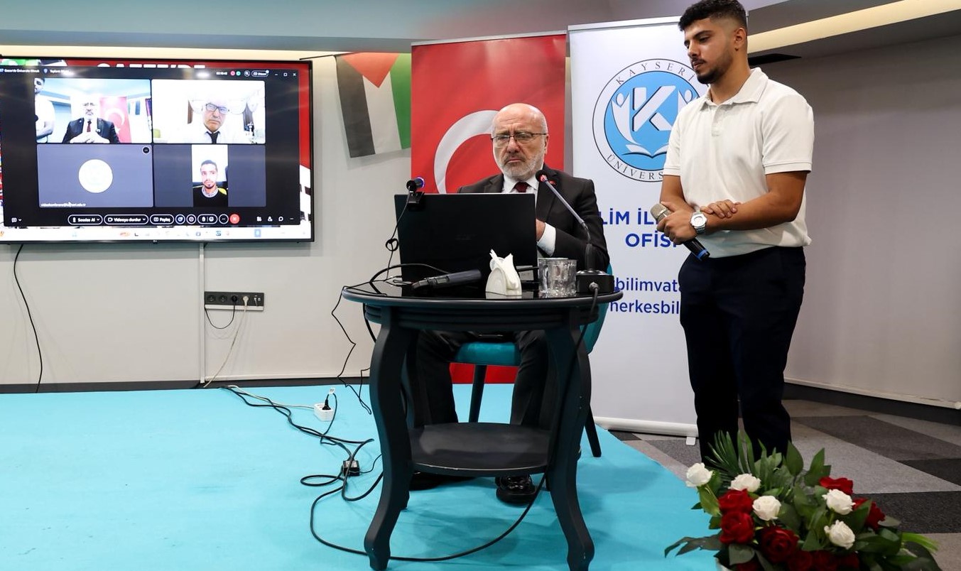 Kayü’de “Gazze’de üniversite olmak” temalı program gerçekleştirildi
