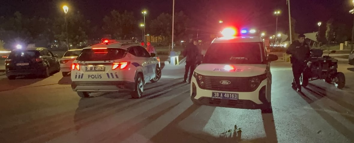 Kayseri’de bıçaklı kavga: 1 yaralı