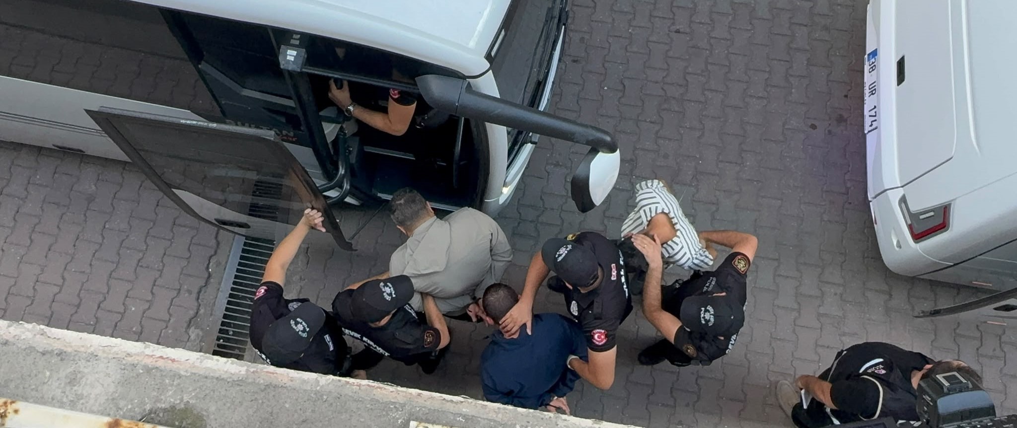 Kayseri’de yeni nesil suç örgütü operasyonunda 16 şüpheli tutuklandı