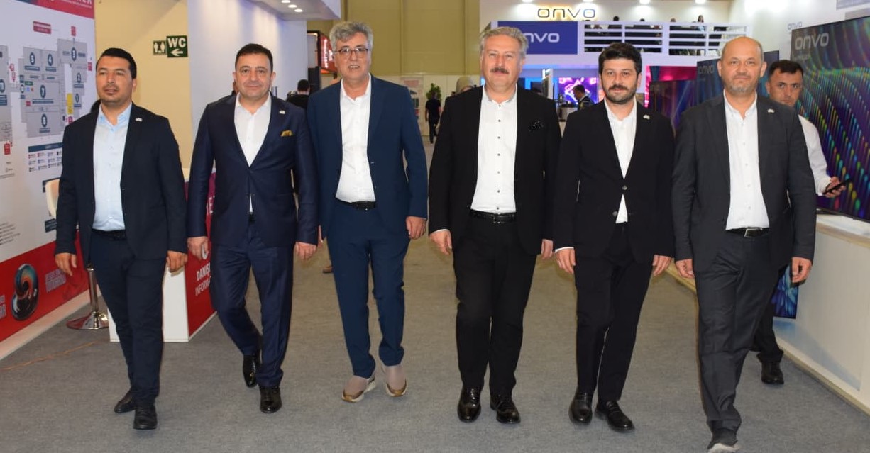 Kayseri OSB yönetimi zuchex 2026 fuarı'nda sanayicileri yalnız bırakmadı…