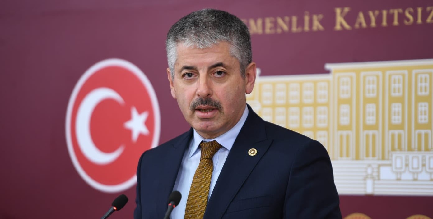 “Millî iradeyi hâkim kılan Türkiye, vesayetin gölgesinden çıkıp güçlü geleceğe yürüyor”