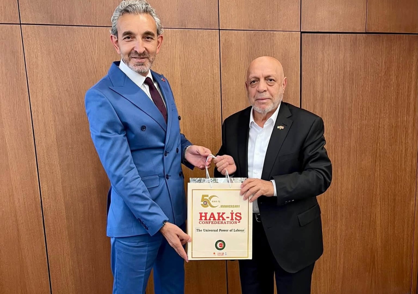 Mahmut Arslan, Yavuz Navruz’u kabul etti