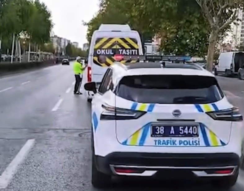 Kayseri’de okul servislerine yeni eğitim yılı denetimi