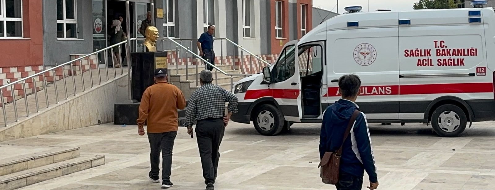 Kayseri’de çiğ köfte yiyen 9 öğrenci hastaneye kaldırıldı