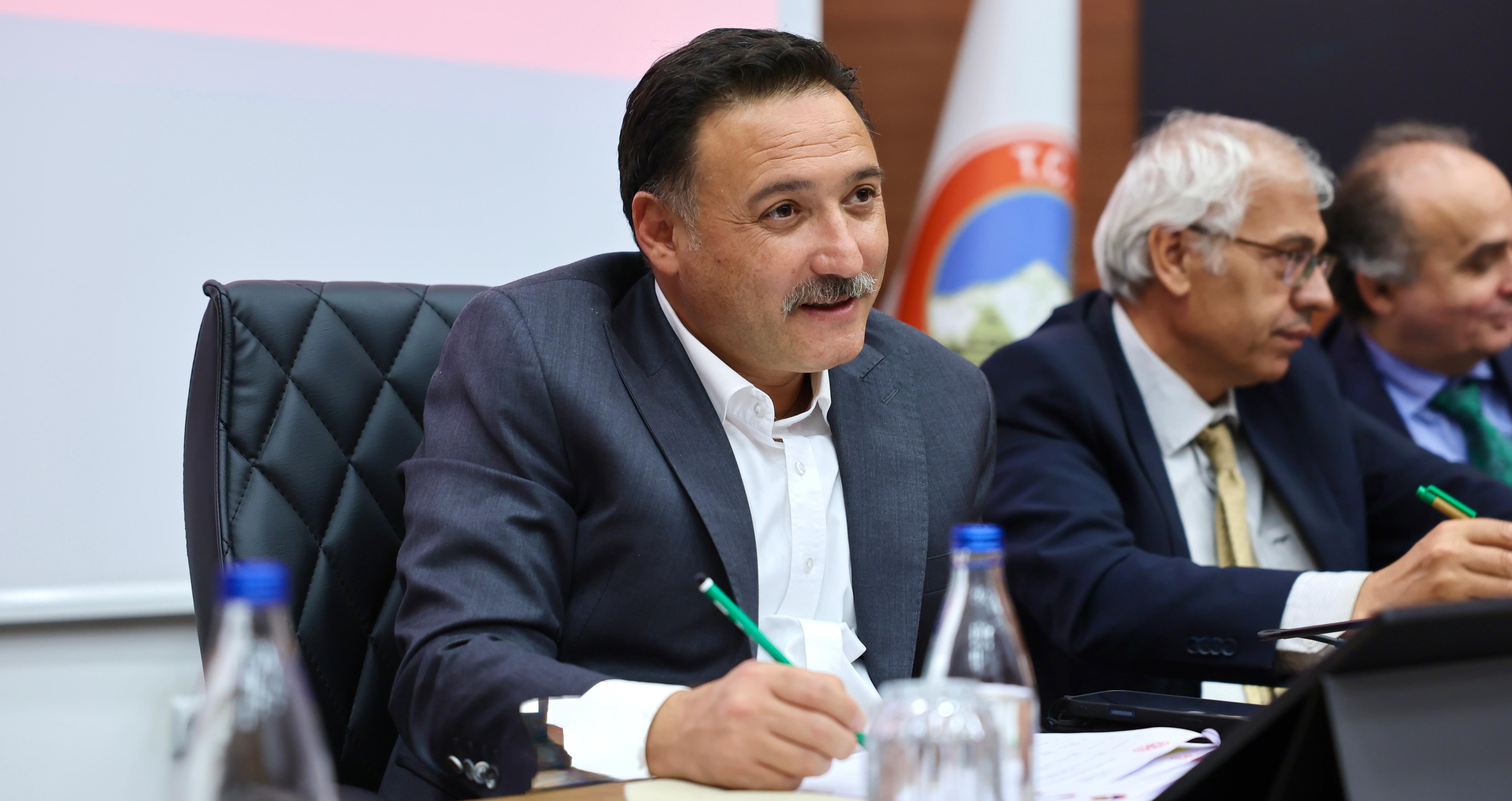 Vali Çiçek: Çalışmalarımızı vatandaş odaklı bir anlayışla sürdüreceğiz