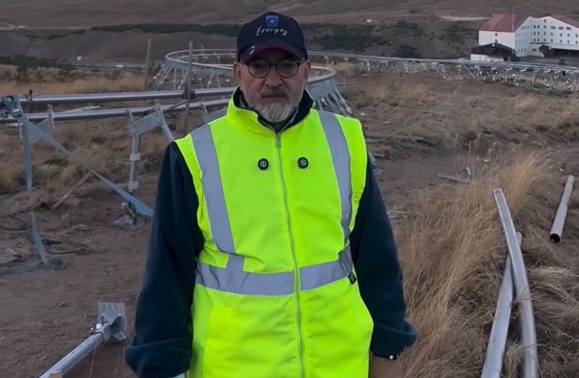 Erciyes’te dağ kızağı parkuru heyecanı