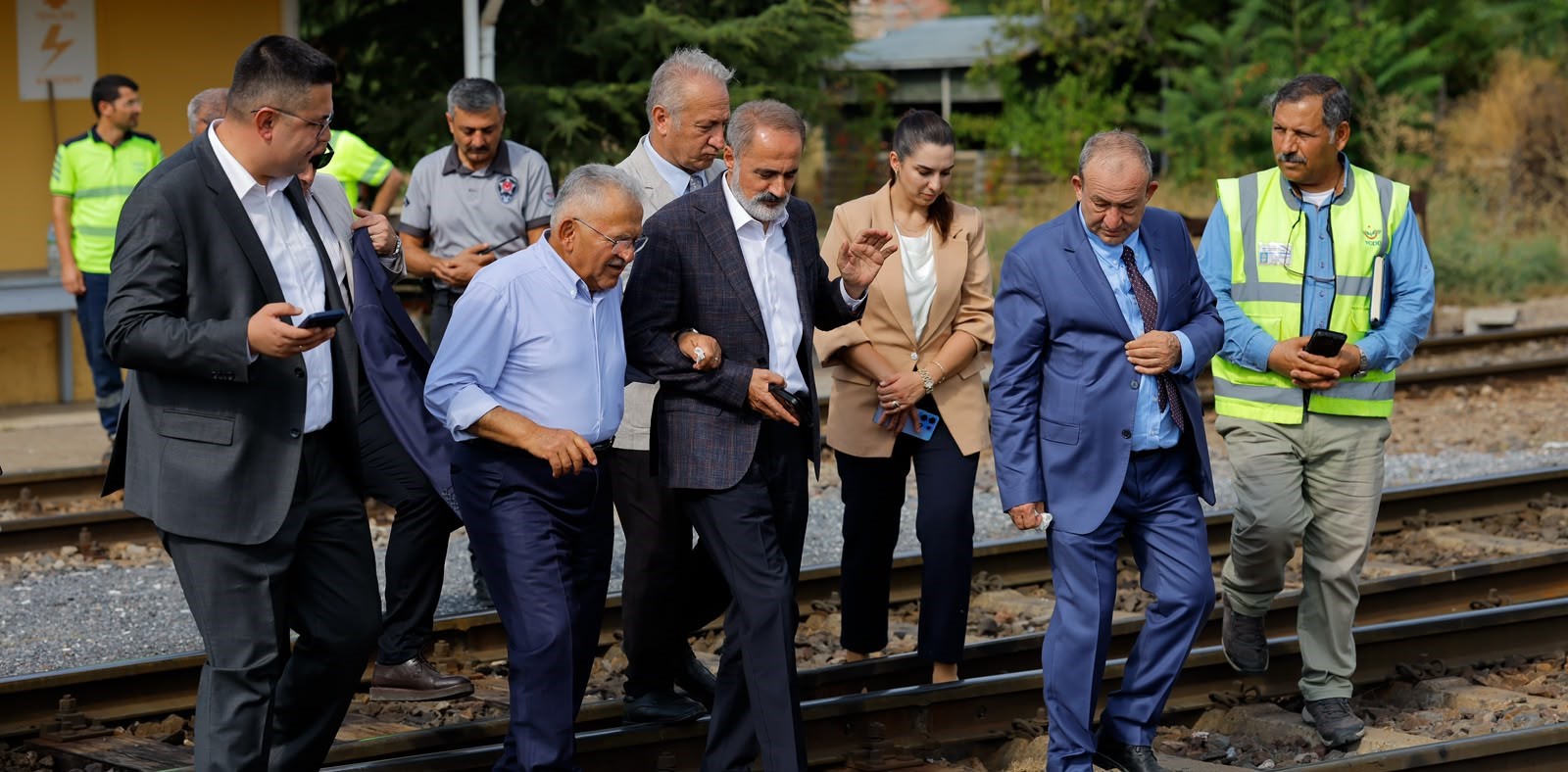 Başkan Büyükkılıç, tcdd genel müdürü kurt ile Kayseri’nin ulaşımını görüştü