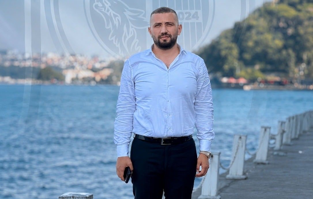 Latif Ersoy’dan anlayana!