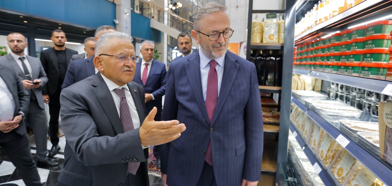 Başkan Büyükkılıç, Bakan Yardımcısı Yılmaz’ı Millet Bahçesi’nde ağırladı