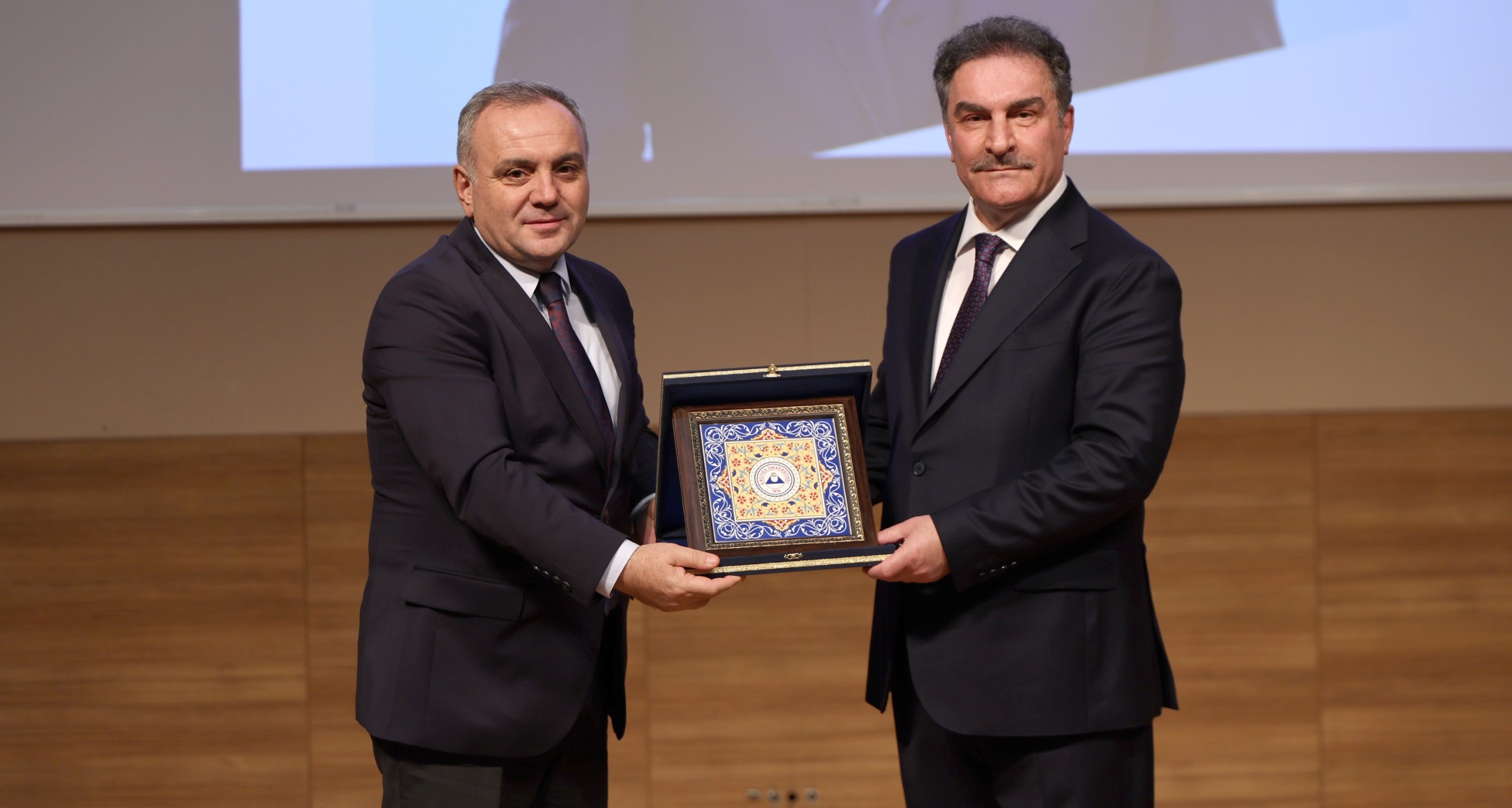 ERÜ’nün açılış dersi “Terörsüz Türkiye iletişimi” oldu