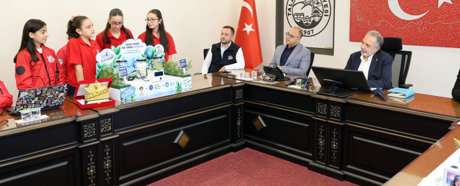 Başkan Yalçın’dan Talas’ın Genç mucitlerine 4x4’lük tebrik