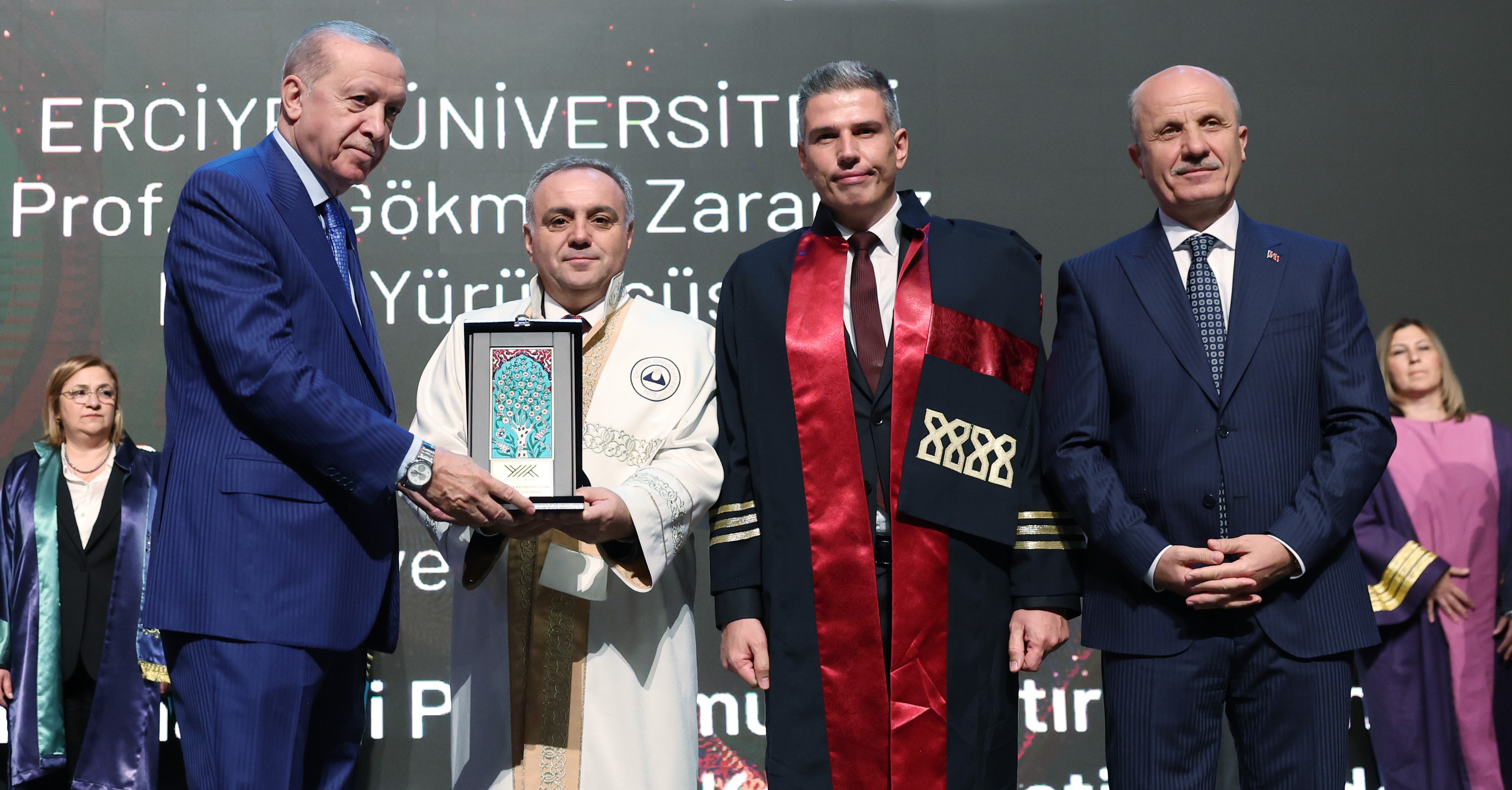 ERÜ'nün Kurumsal Büyük Veri Analitiği Platformuna YÖK'ten Ödül