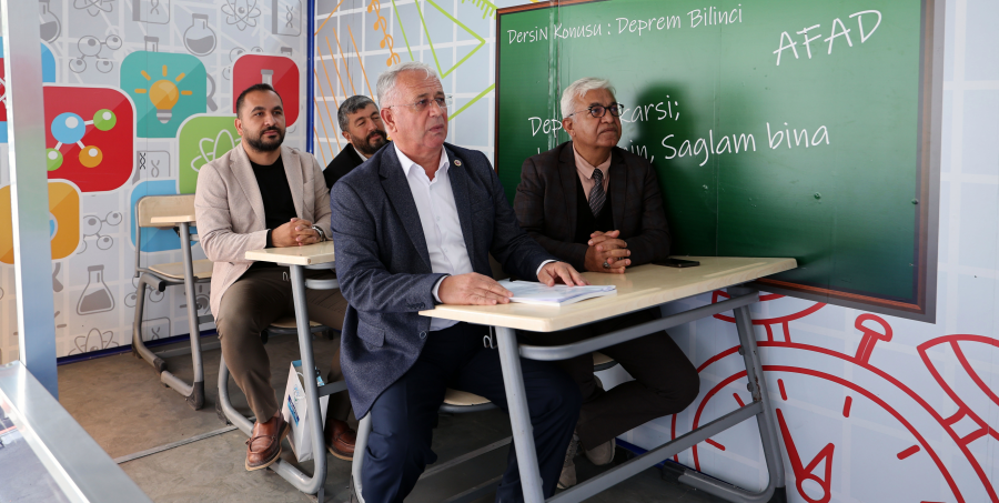 Deprem tırı ile 6,4'lük tatbikat