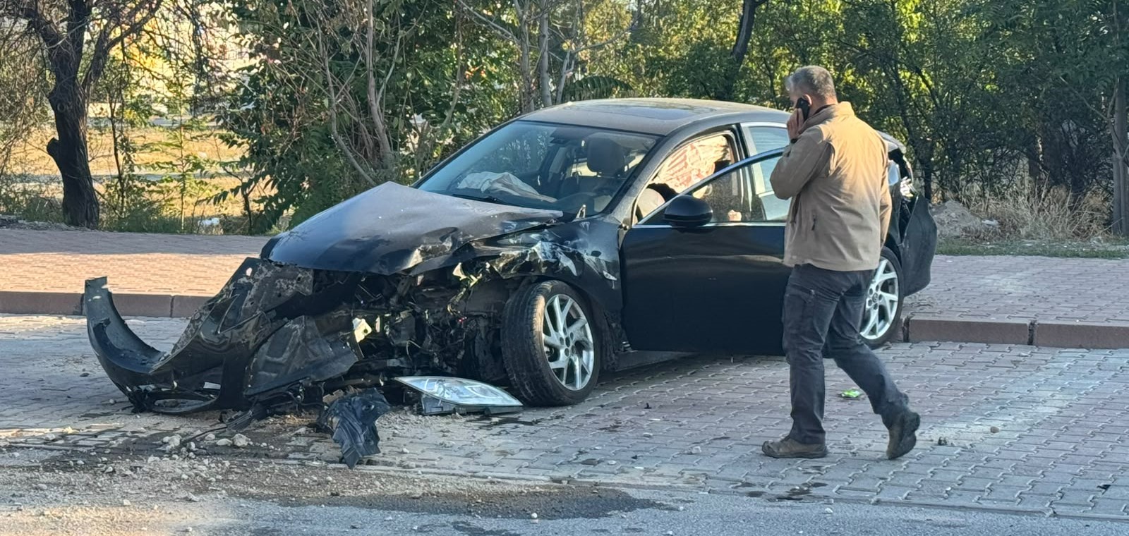 Kayseri’de minibüs ile otomobil çarpıştı: 2 yaralı