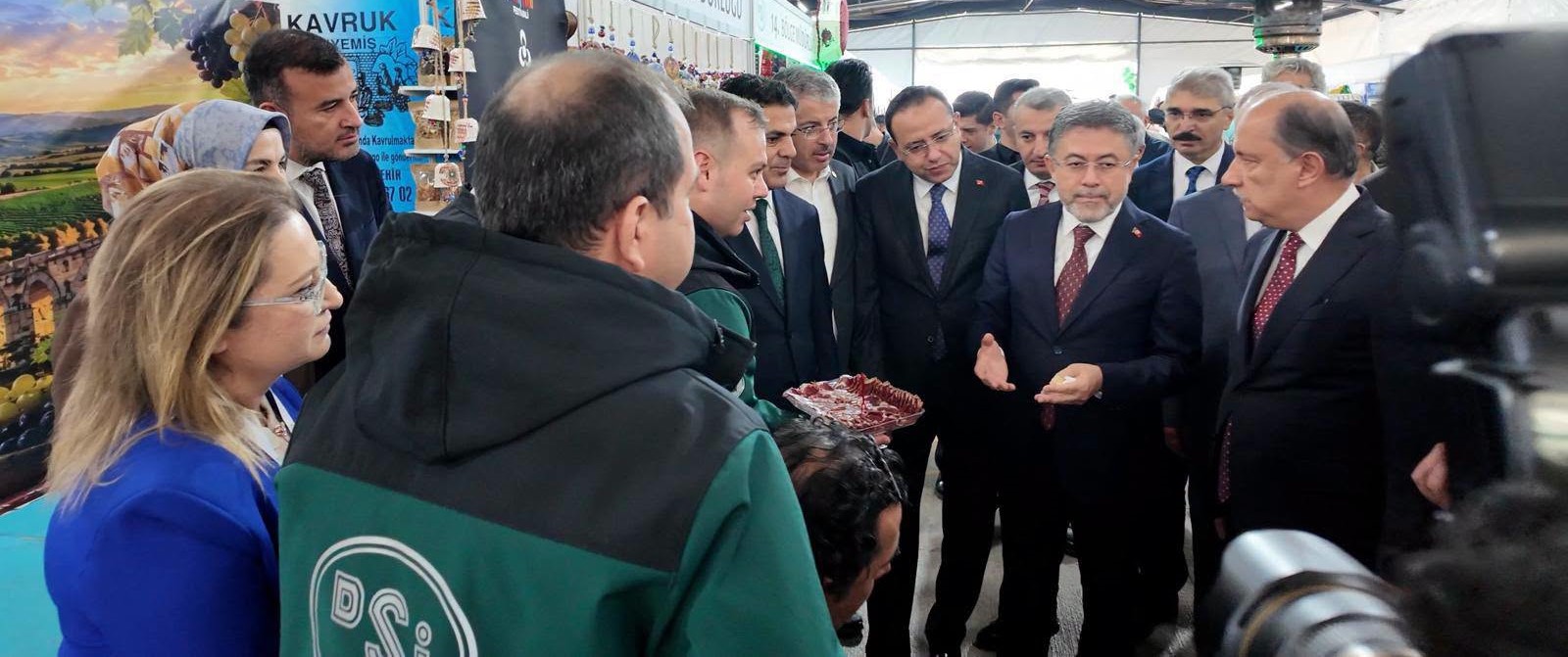 Kayseri’nin lezzetleri çocuklara destek için yöresel ürün sergisinde