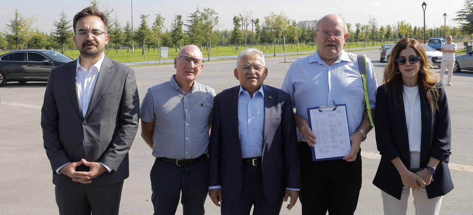 Recep Tayyip Erdoğan Millet Bahçesi’ne yeşil bayrak ödülü
