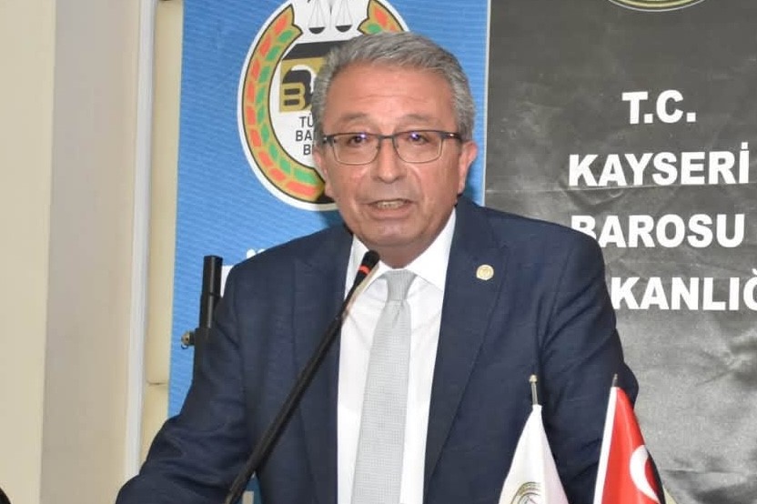 Kayseri Baro Başkanı Özsoy, güven tazeledi