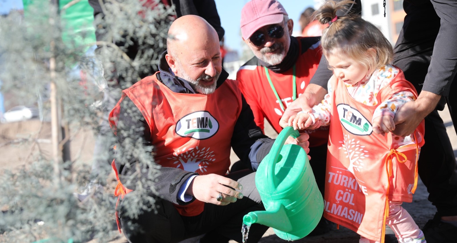 KOCASİNAN’DA MİNİK YÜREKLER GELECEĞE FİDAN DİKTİ