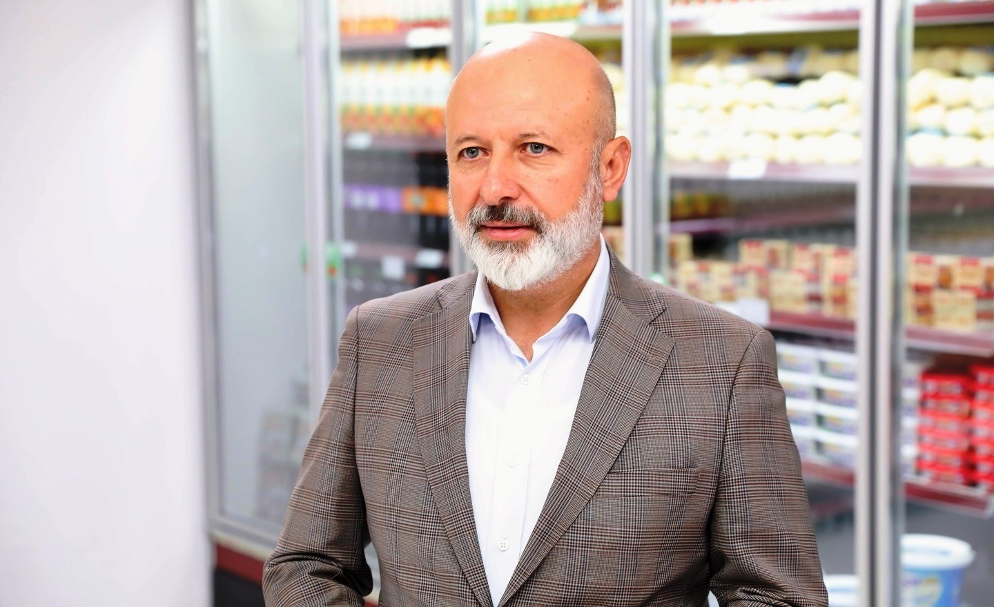 PARANIN GEÇMEDİĞİ DOST MARKET, MİSAFİRLERİNİ AĞIRLAMAYA DEVAM EDİYOR