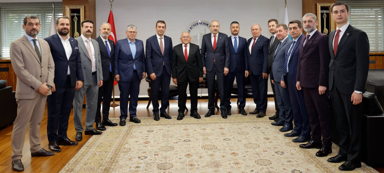Büyükkılıç, güven tazeleyen Gülsoy ve Büyüksimitci’yi kabul etti