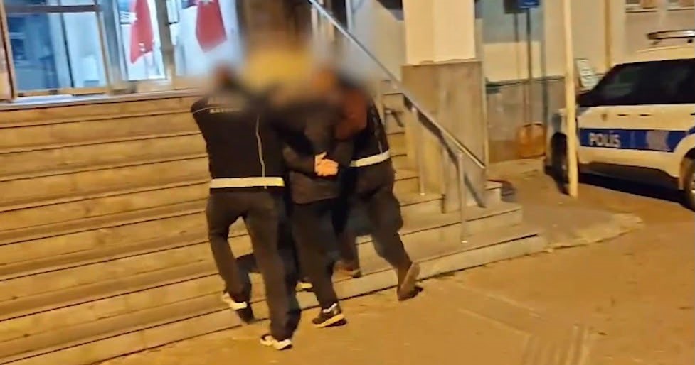 Kayseri’de 31 yıl 5 ay hapis cezasıyla aranan firari yakalandı