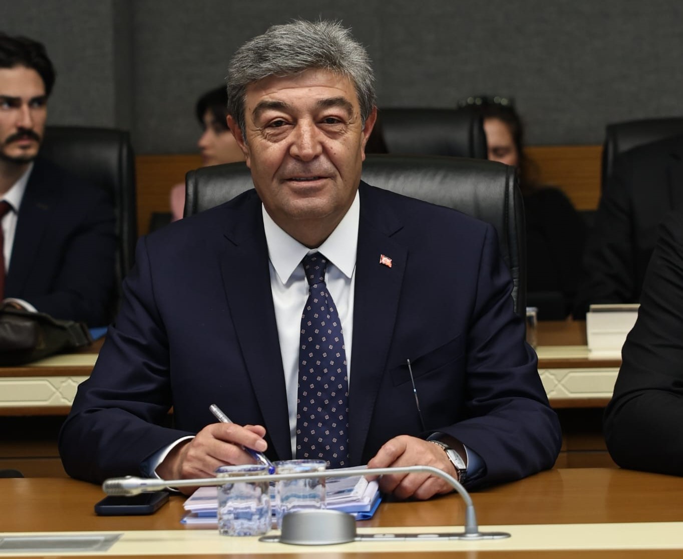 KAYSERİ'Yİ GELECEĞİN TEKNOLOJİ MERKEZİ HALİNE GETİRMELİYİZ