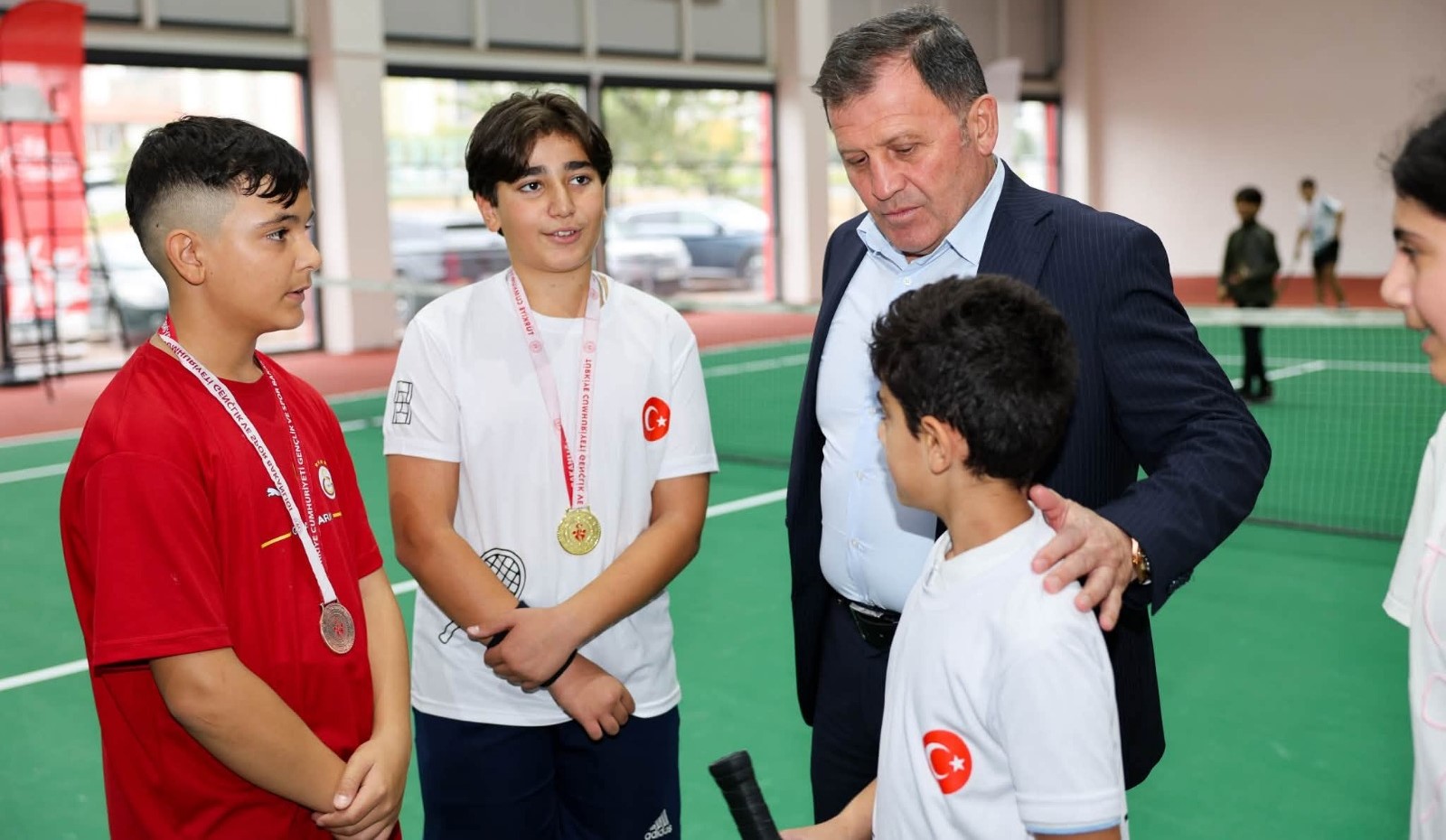 29 EKİM CUMHURİYET KUPASI TENİS MÜSABAKALARINA 250 SPORCU KATILDI