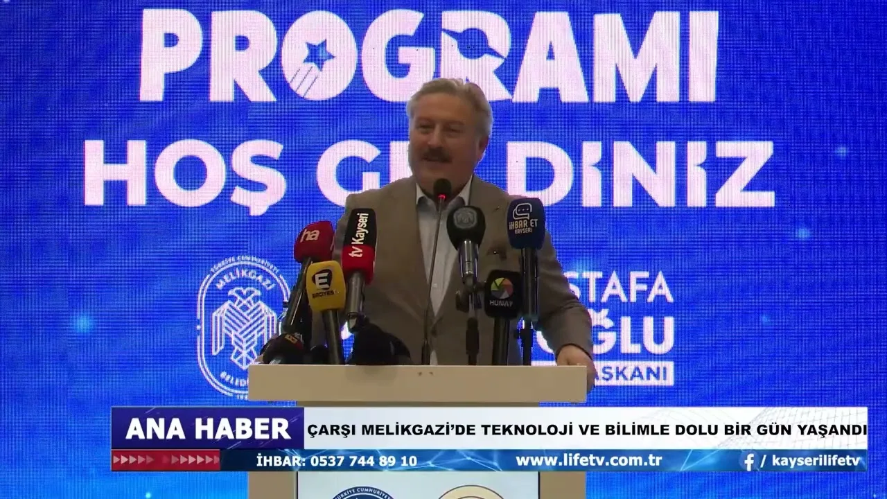 ÇARŞI MELİKGAZİ’DE TEKNOLOJİ VE BİLİMLE DOLU BİR GÜN YAŞANDI