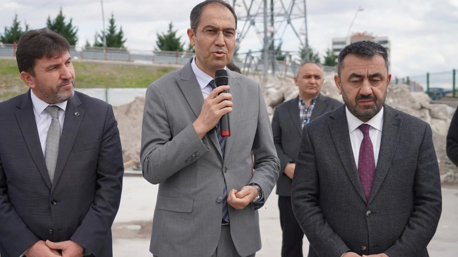 Kayseri Şehir Hastanesi’nde sosyal ve kültürel tesisin temeli atıldı