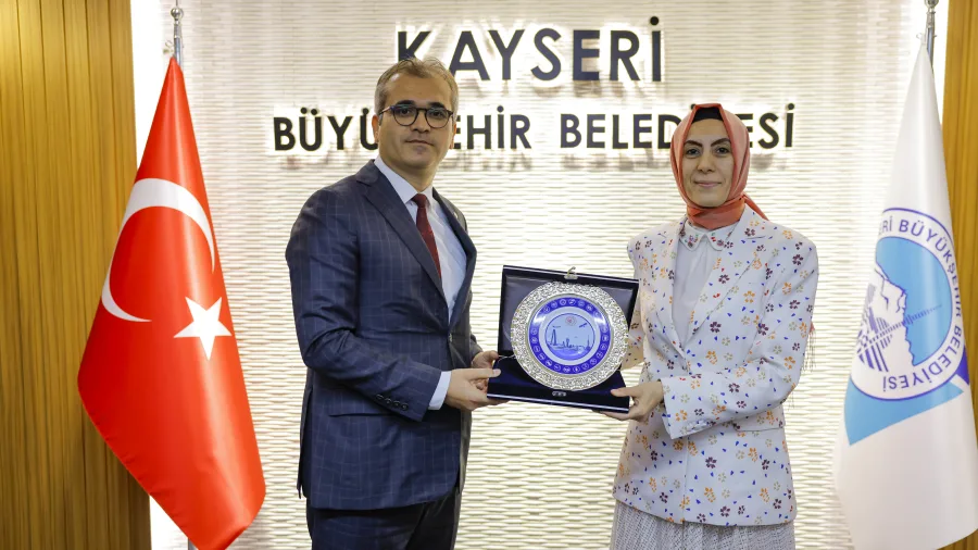 BÜYÜKŞEHİR İLE KAYSERİ’DE AKILLI ULAŞIMDA YENİ DÖNEM
