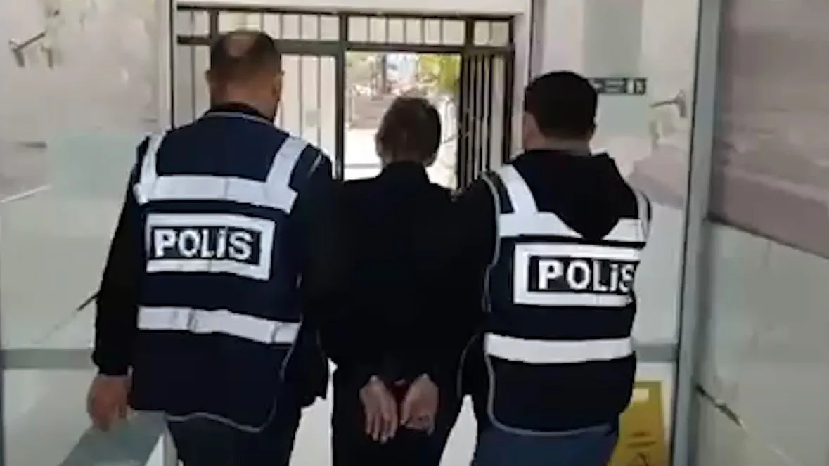 13 yıl 2 ay hapis cezasıyla aranan firari yakalandı