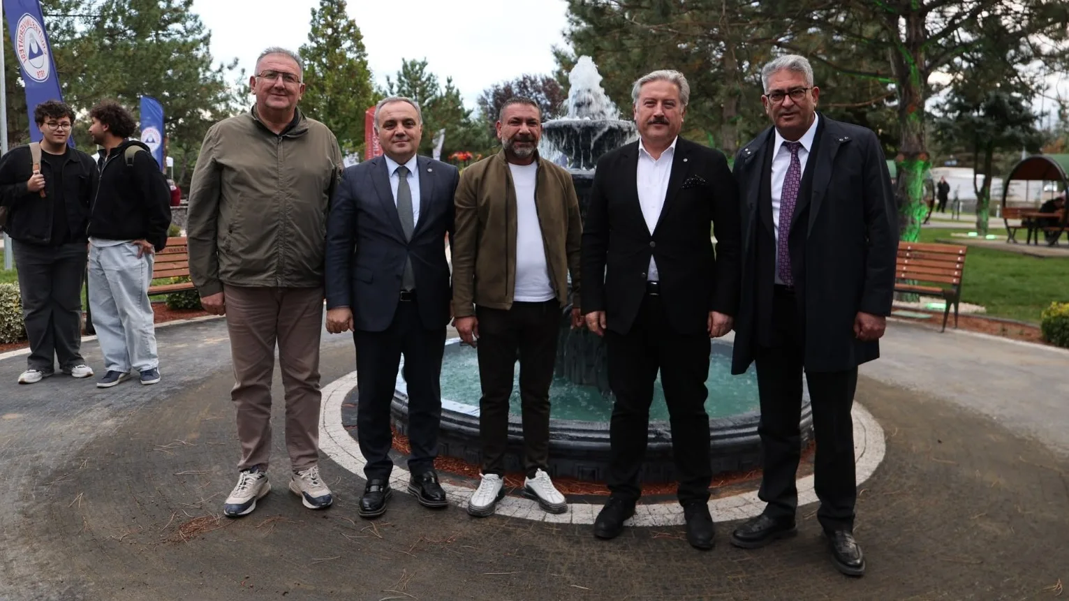 ERÜ GENÇLİK PARKI AÇILDI